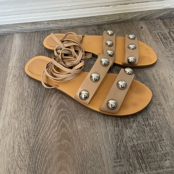 Womens Beige Studded Padded Bryony Round Toe Lace-Up Leather Sandals Shoes - Picture 3 of 3